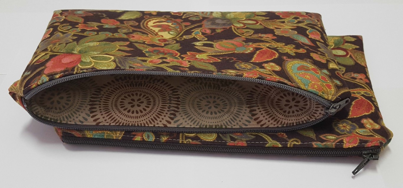 Flower zipper pouches (28 October 2018)
